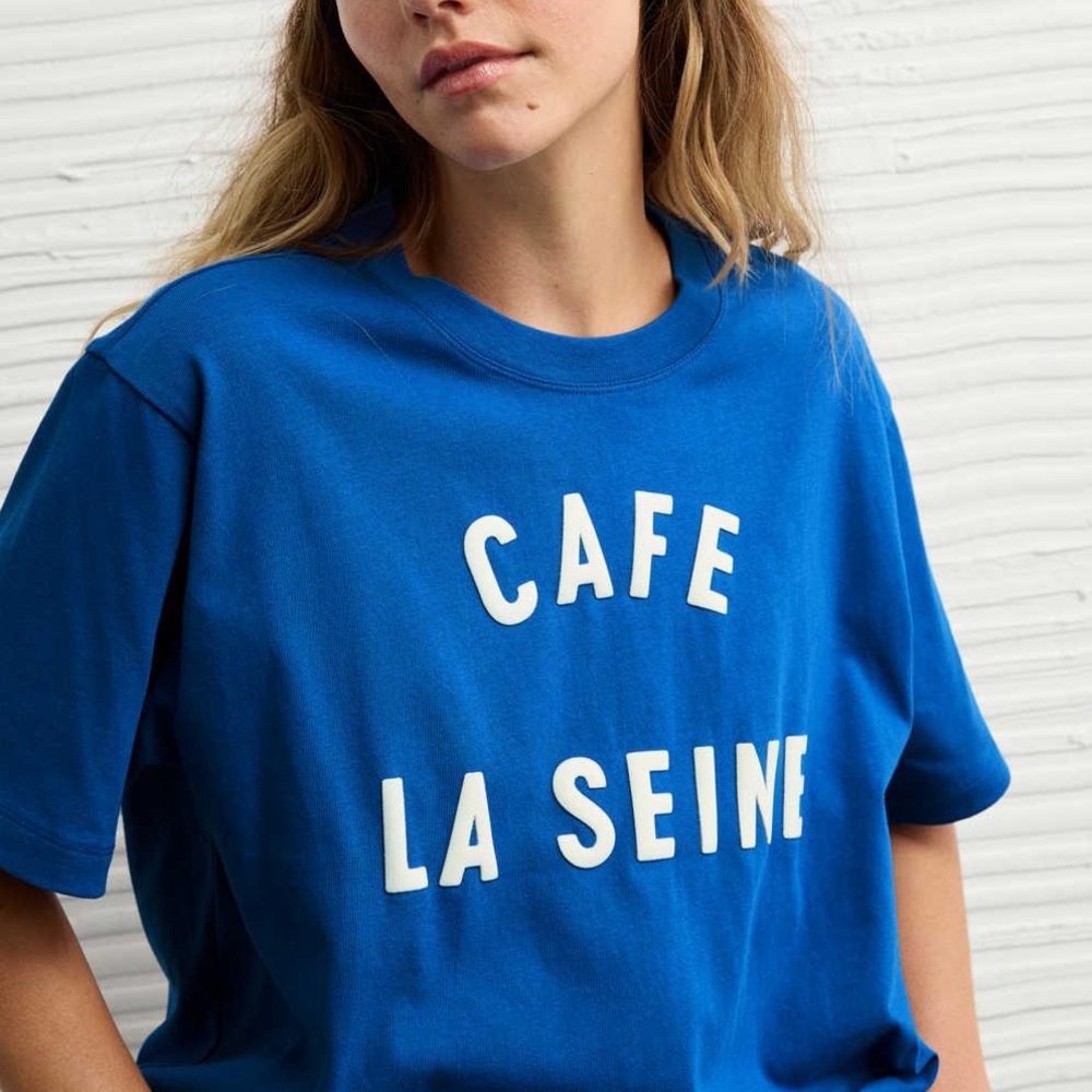 American Eagle Boxy Destination Graphic T-shirt Size Small